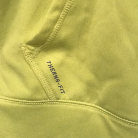 Men’s Therma-fit lime green Nike sweater - Picture 3 of 7